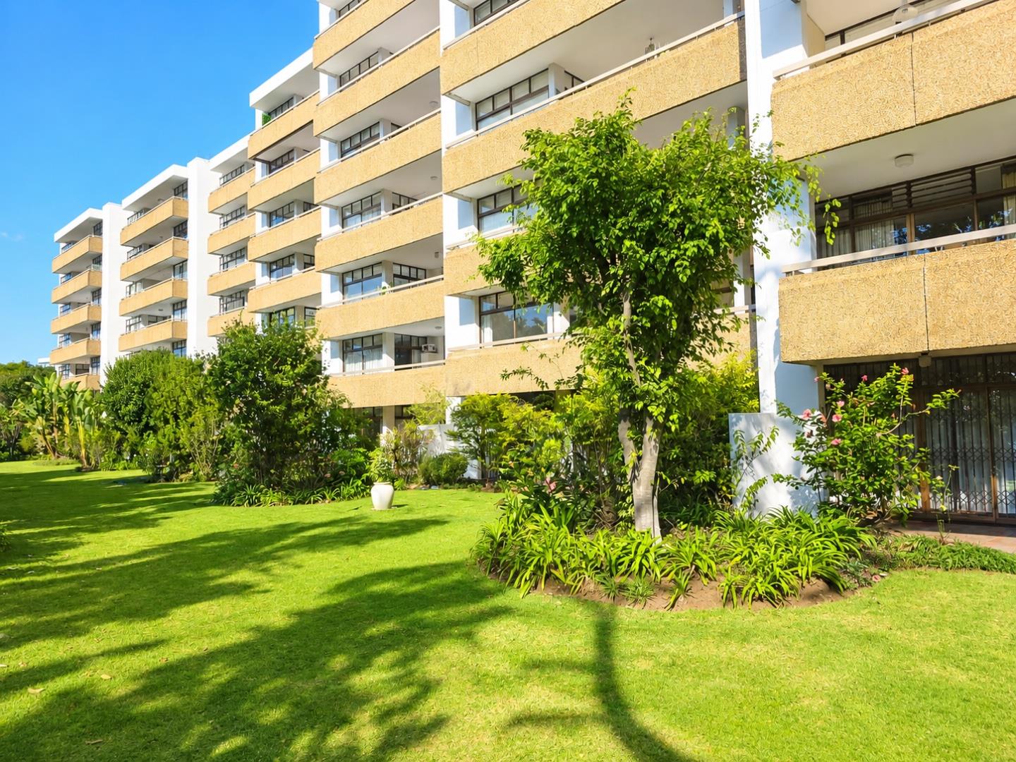 2 Bedroom Apartment | Portman Place | Melrose, Johannesburg