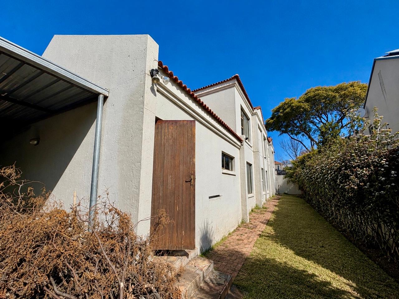 4 Bedroom House | Secure Estate | Bryanston, Sandton