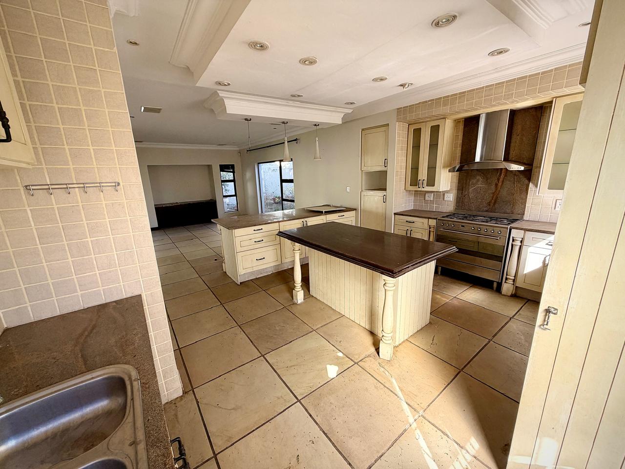 4 Bedroom House | Secure Estate | Bryanston, Sandton