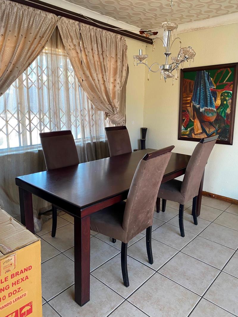 naturena-12 3 Bedroom Family Home | Naturena | Johannesburg South