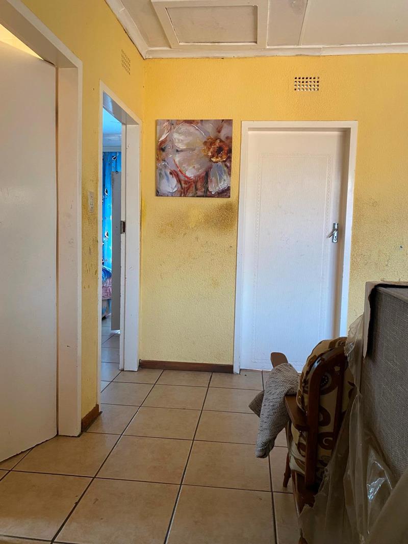 naturena-13 3 Bedroom Family Home | Naturena | Johannesburg South