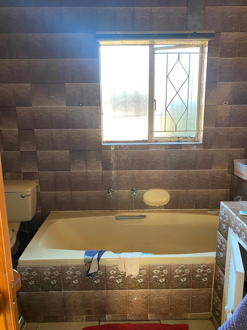 naturena-20-1 3 Bedroom Family Home | Naturena | Johannesburg South