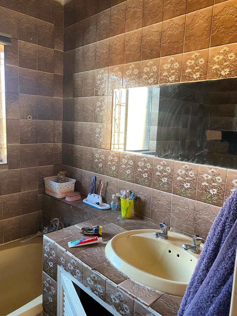 naturena-21 3 Bedroom Family Home | Naturena | Johannesburg South