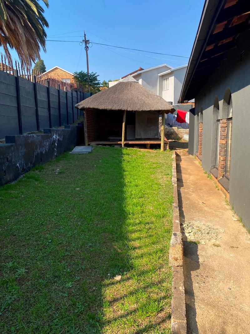 naturena-28-1 3 Bedroom Family Home | Naturena | Johannesburg South