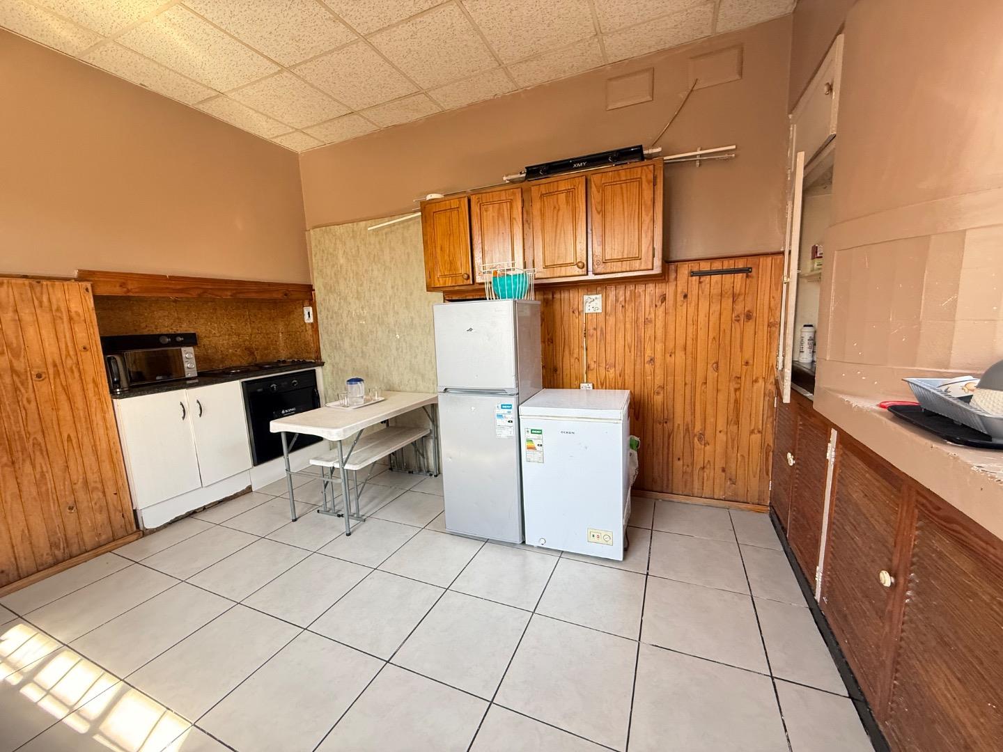 4 Bedroom Income-Generating House For Sale in The Hill, Johannesburg