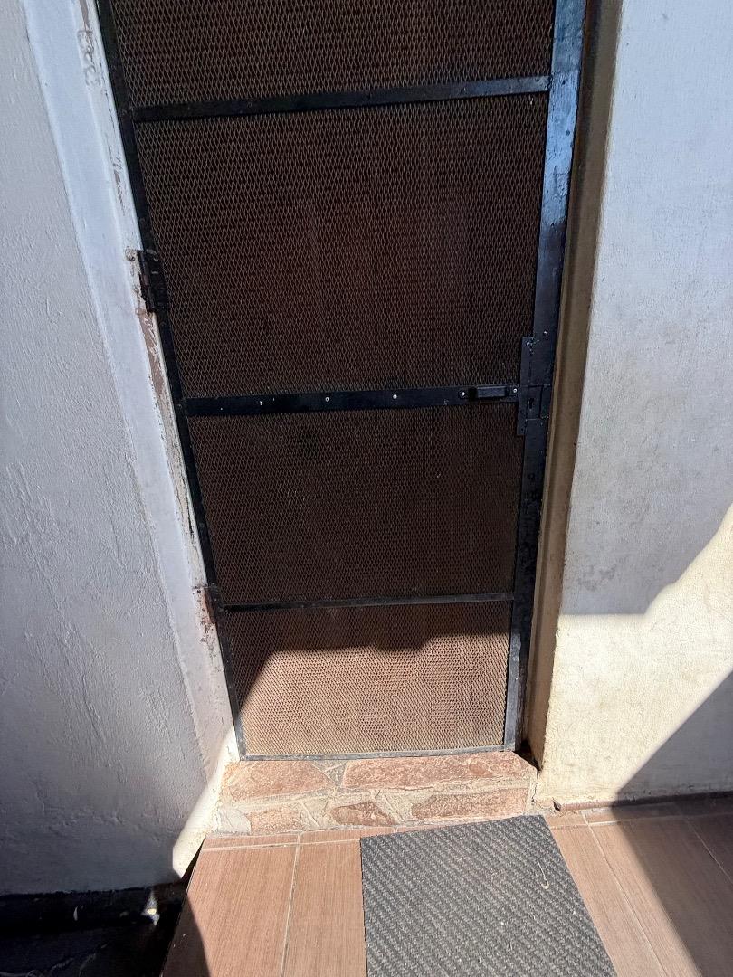 4 Bedroom Income-Generating House For Sale in The Hill, Johannesburg